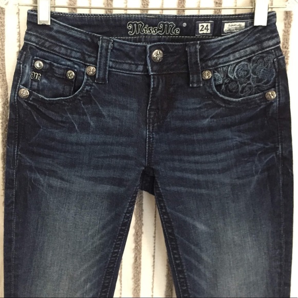 NWOT Low Rise Skinny w/ Floral Embroidered Pockets - Picture 3 of 8